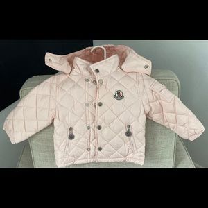Moncler Enfant Baby Girls Pink Puffy Quilted Hooded Jacket 9-12 Months